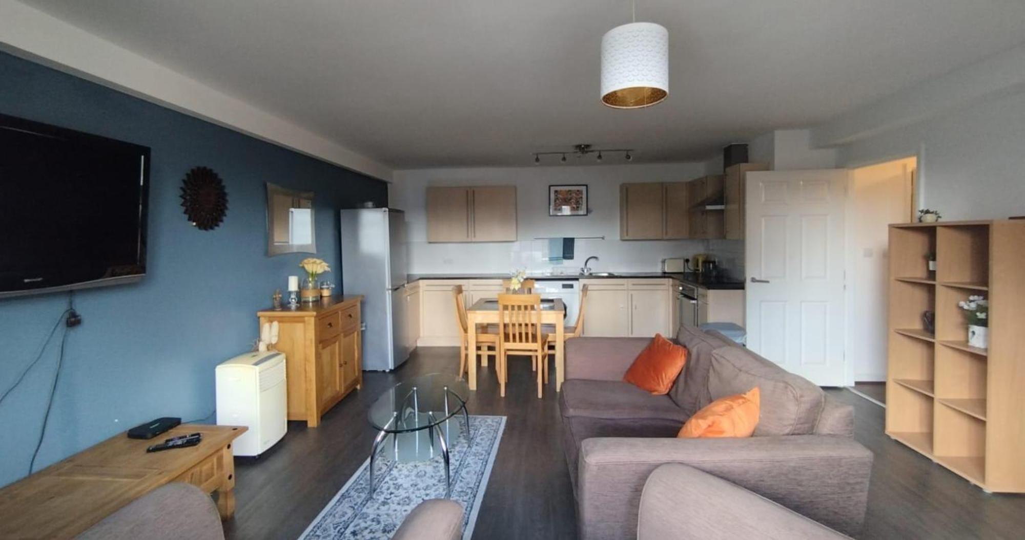 Business & Leisure City Centre 2 Bed En-Suite Apartment With Free Parking And Netflix كوفنتري المظهر الخارجي الصورة