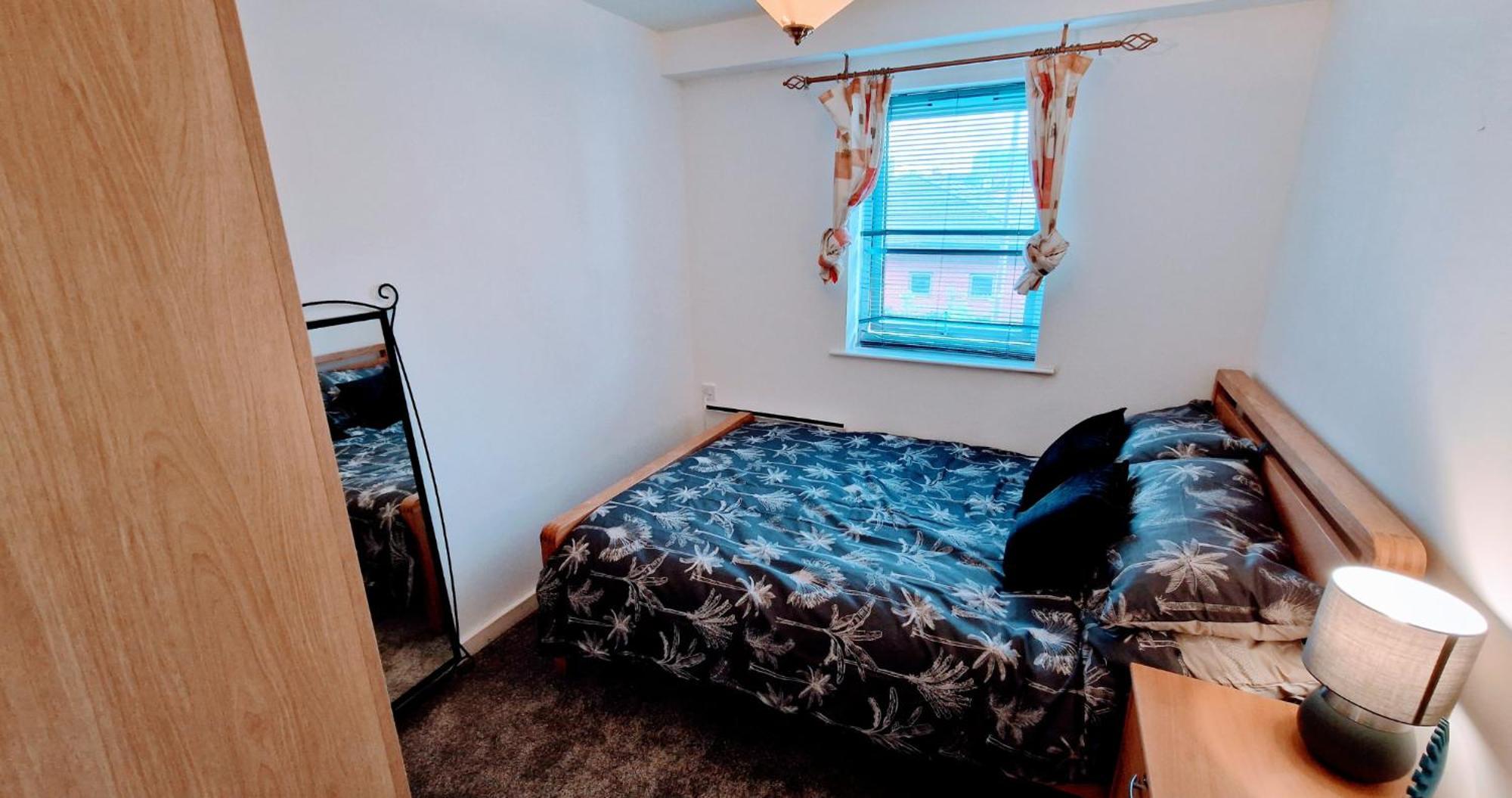 Business & Leisure City Centre 2 Bed En-Suite Apartment With Free Parking And Netflix كوفنتري المظهر الخارجي الصورة