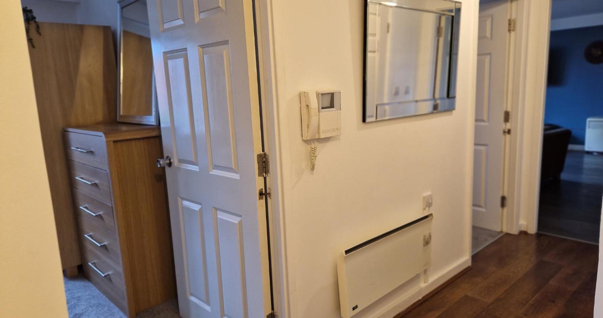 Business & Leisure City Centre 2 Bed En-Suite Apartment With Free Parking And Netflix كوفنتري المظهر الخارجي الصورة