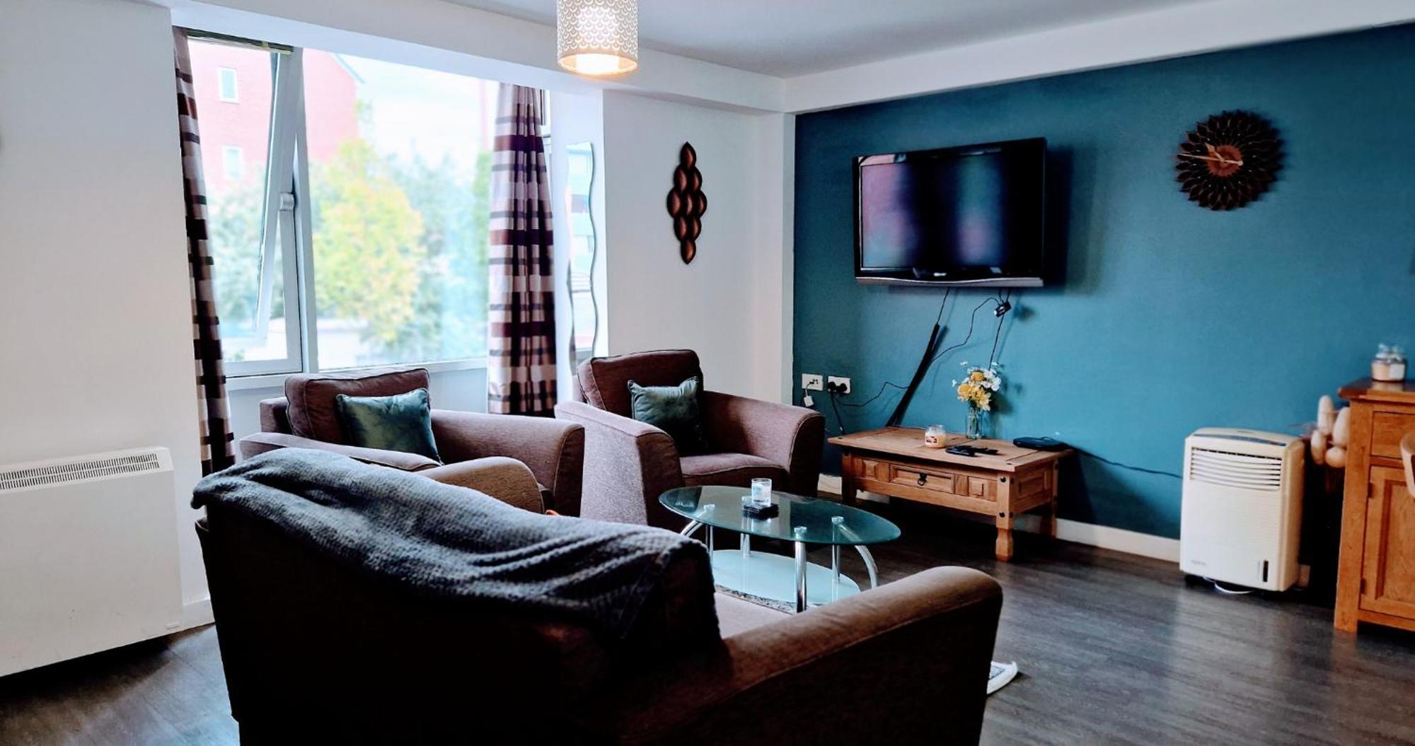 Business & Leisure City Centre 2 Bed En-Suite Apartment With Free Parking And Netflix كوفنتري المظهر الخارجي الصورة